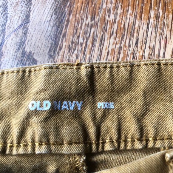 Old Navy Pixie Khakis - Picture 6 of 6